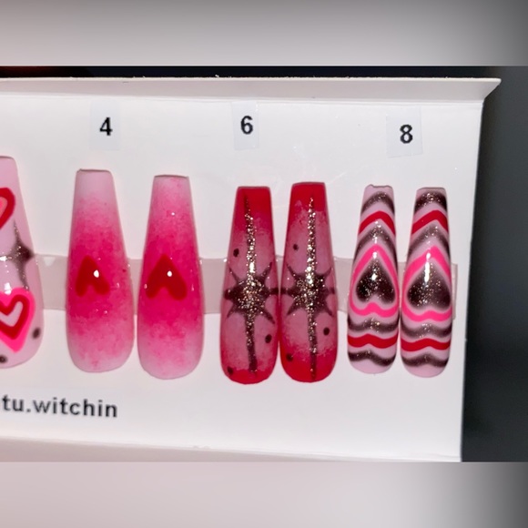 Valentine’s Day press on nails // y2k nails // Handmade // 10 sizes // 20 nails - Picture 3 of 8